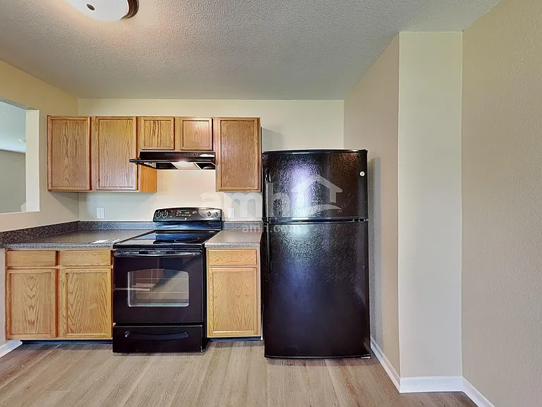 3287 Underwood Dr — Photo 4