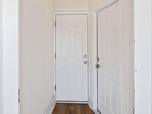 2nd image of 3098 1/2 Aramingo Ave Floor 2