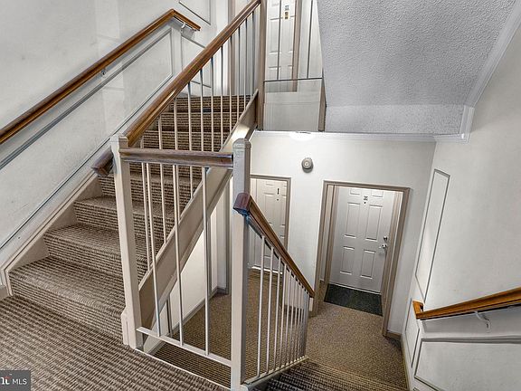 2nd image of 20327 Beaconfield Ter APT 1