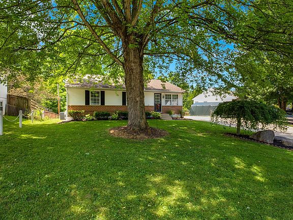 4th image of 79 Westview Dr