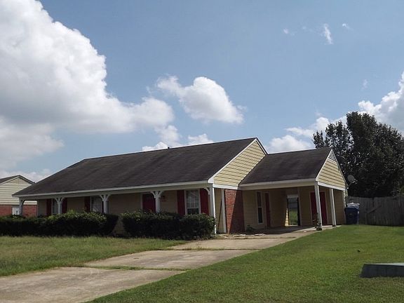 3rd image of 4167 Grace Blvd