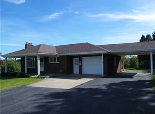 618 Harmony Baptist Rd, New Castle, PA 16101