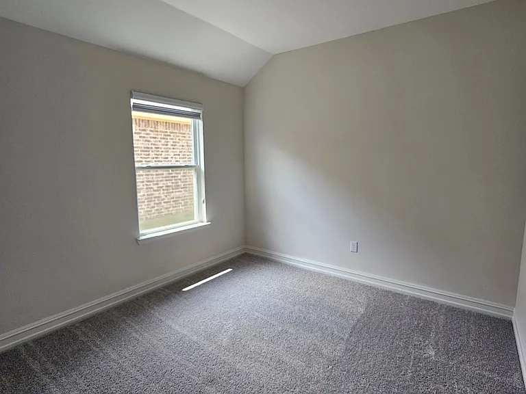 3105 Euclid Way — Photo 15