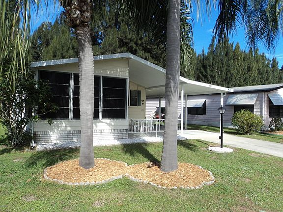 2nd image of 499 Papaya Cir