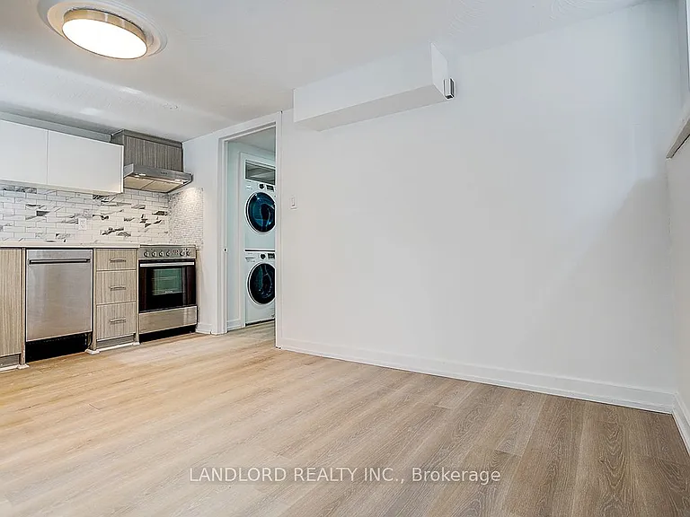 56 Bicknell Ave #LOWER — Photo 19