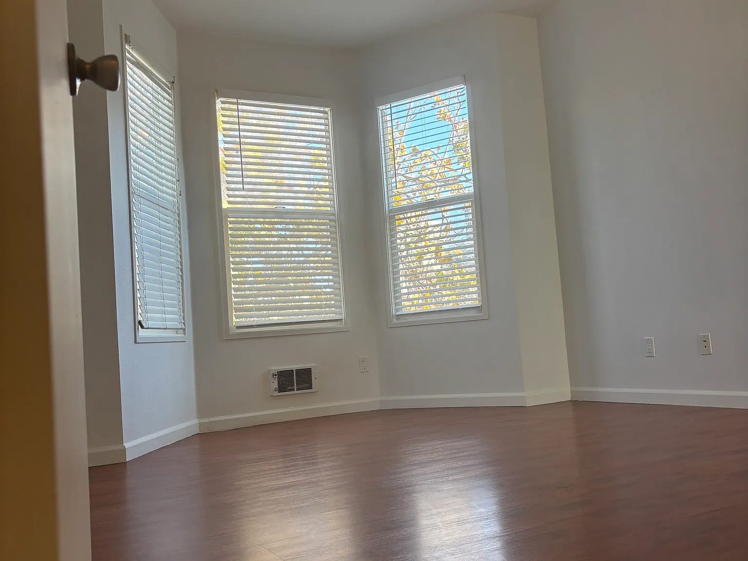 2445 Telegraph Ave — Photo 1