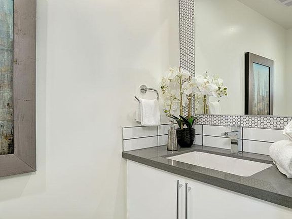 4th image of 853 N McCadden Pl #853
