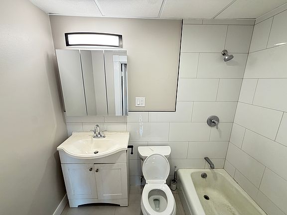 5th image of 4 Adams St APT 5