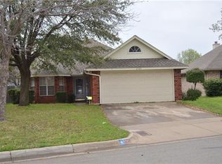 6709 Haltom Rd, Fort Worth, TX 76137