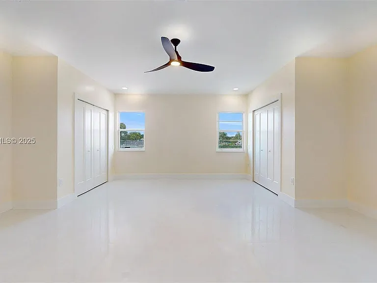 3801 SW 132nd Ave — Photo 18