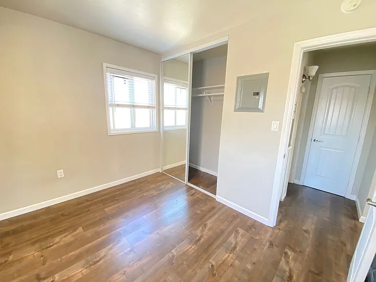 Upstairs Corner Apartment Home! Great North Park Location! Assigned Off Street Parking — Photo 13