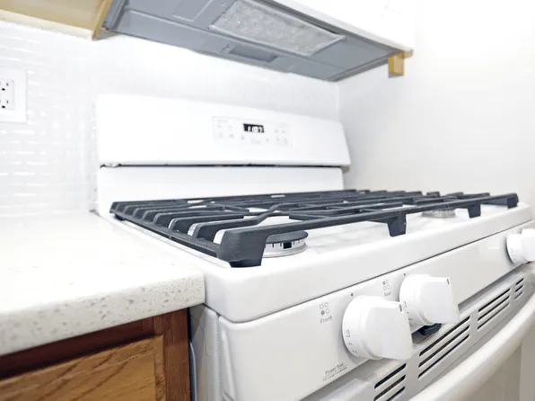 Saddle Brook Apartments