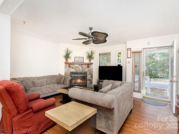 5th image of 8031 Gera Emma Dr