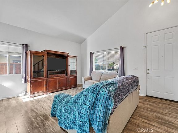 5th image of 1612 Western Village Dr