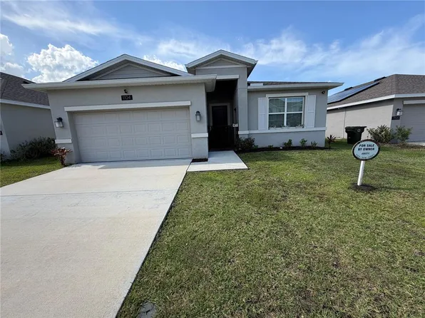 1104 Sand Trap Ct, Daytona Beach, FL 32124