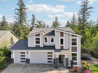 2041 NW Sierra Way, Camas, WA 98607