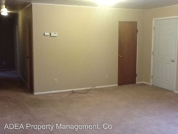 3rd image of 311 33rd Ave