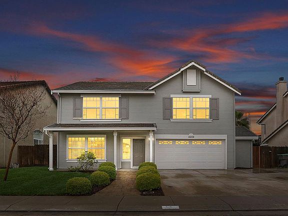 4th image of 3259 Konig Ct
