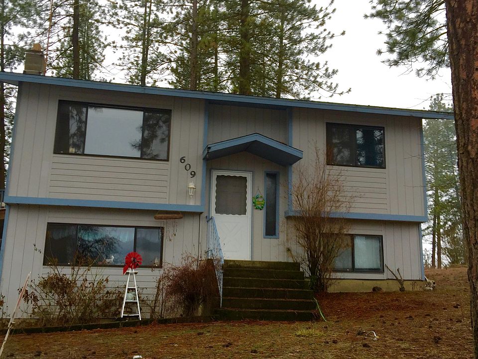 1st image of 609 N West St