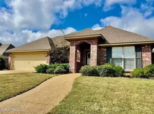 163 Clearview Dr E, Madison, MS 39110