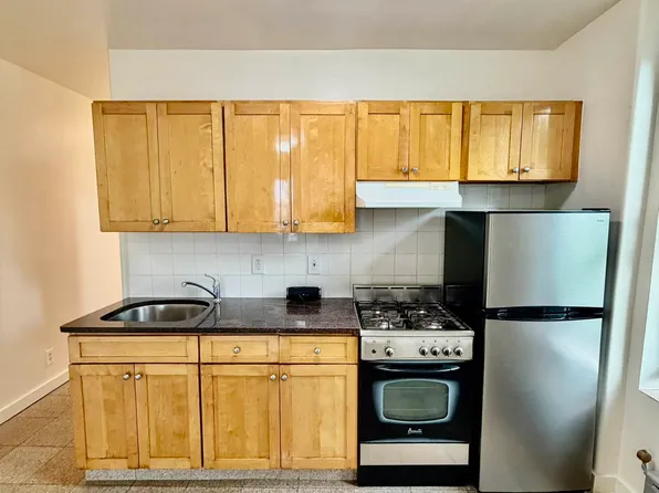4712 Fourth Avenue image 1 of 6