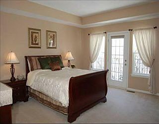 5th image of 322 Montabello #8-3