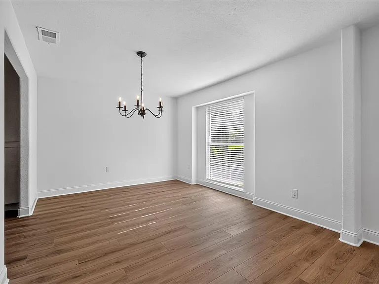 2808 Woodland Dr — Photo 10