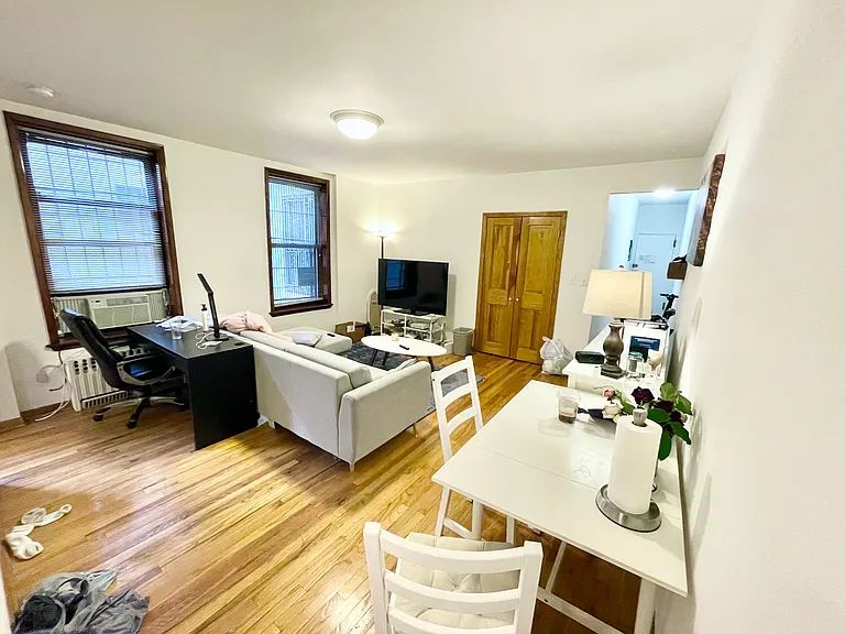 265 W 72nd St #2NN — Photo 2