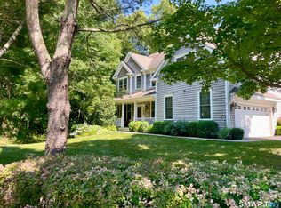 2 Blue Mountain Court, Norwalk, CT 06851