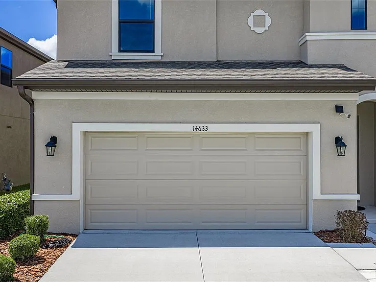 14633 Red Castle Ave — Photo 5