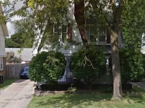 1176 Woodward Ave, Akron, OH 44310