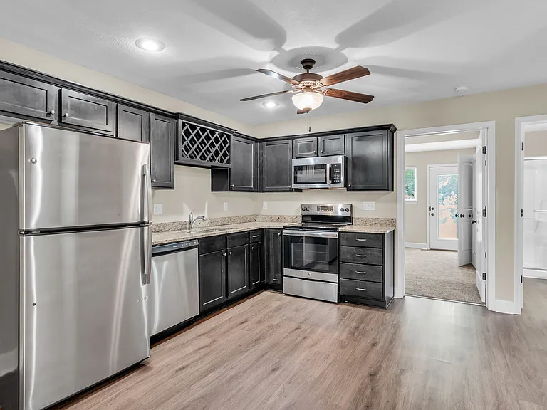TH1 Kitchen