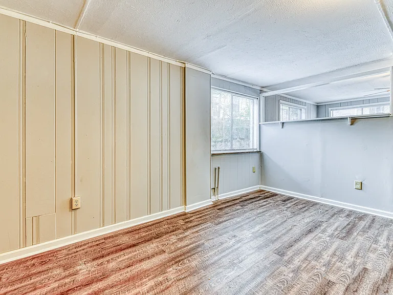 706 Chickamauga Ave — Photo 24