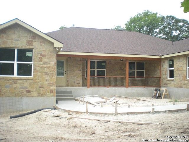 1st image of 108 Chuck wagon Dr