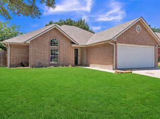 7937 Hunters Glen Dr, Watauga, TX 76148