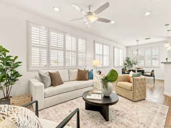 11896 Scripps Creek Dr APT B, San Diego, CA 92131