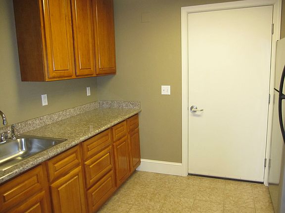 2nd image of 510B SE 29th Ave #510-B