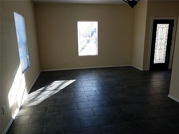 4th image of 3212 Donalee St