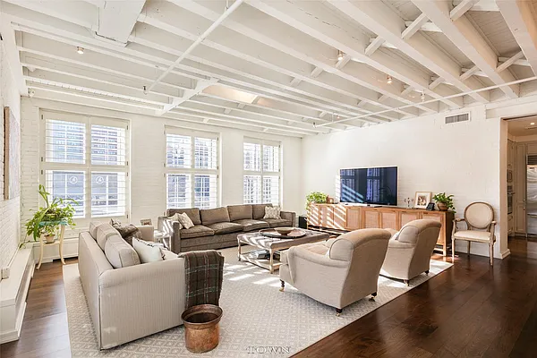 Sold by Town Residential | media 7