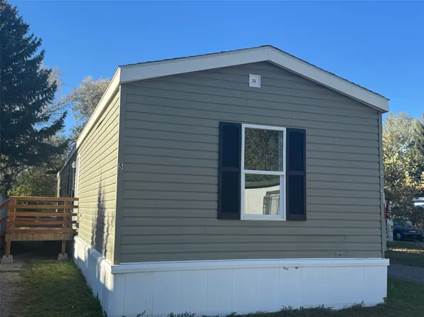2226 Central Ave W Trailer 5, Great Falls, MT 59404
