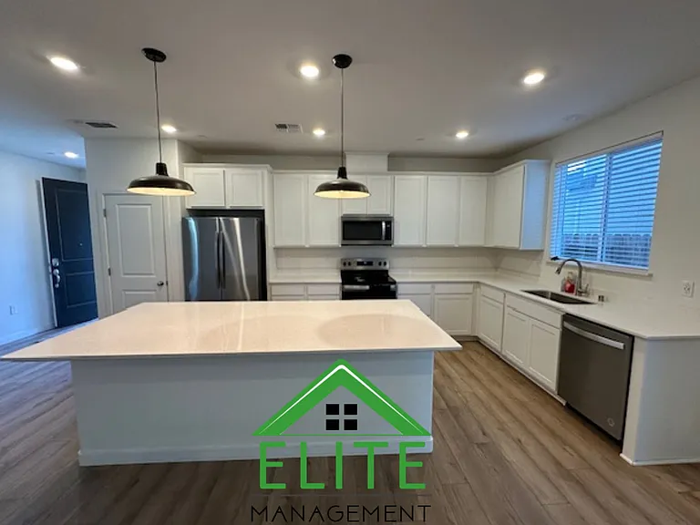 1525 Bluegill Way — Photo 8
