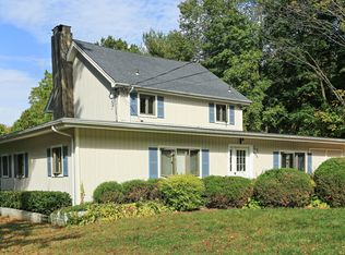 926 Union Rd, Shrub Oak, NY 10588