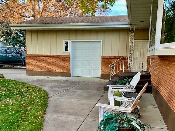 3rd image of 1005 W Highland Acres Rd