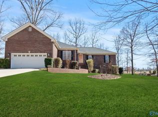 111 Iron Horse Trl, Harvest, AL 35749