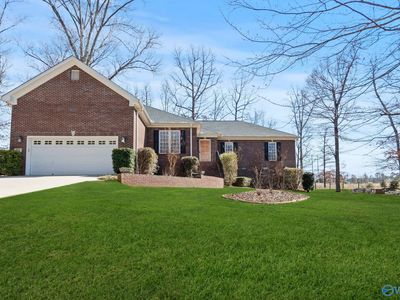 111 Iron Horse Trl, Harvest, AL, 35749