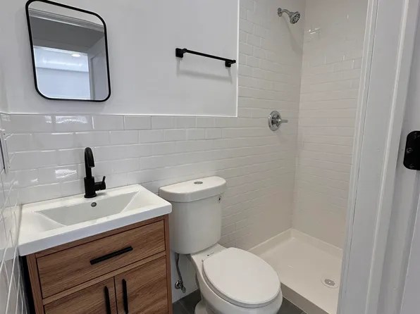 118 Van Horne Street image 3 of 10