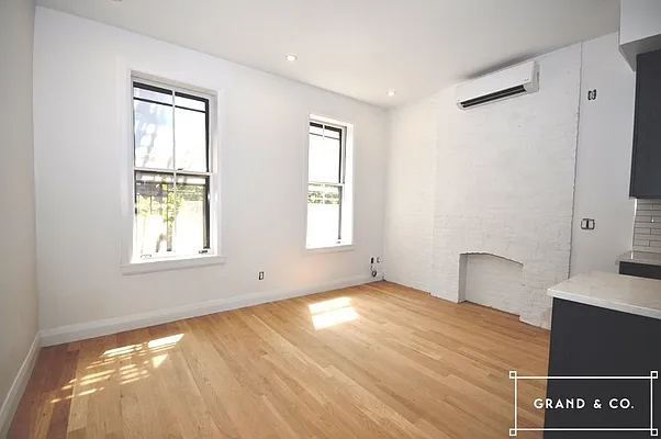 Rented by Grand & Co. | media 15