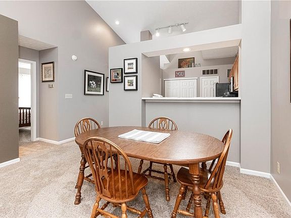 5th image of 3724 Magenta Ln