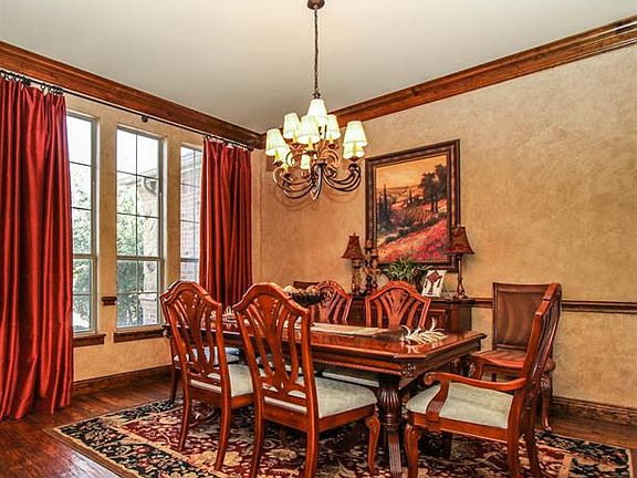 4th image of 800 Estes Park Ct