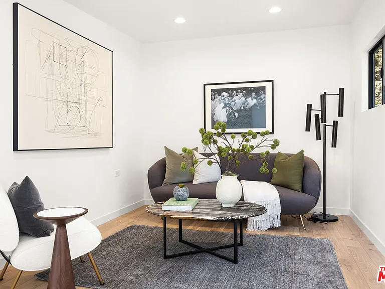 1341 Sierra Alta Way — Photo 16